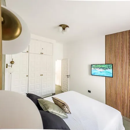 Infinity Ocean View Apartman