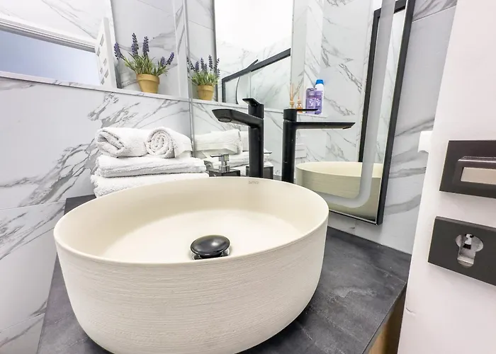 Infinity Ocean View Apartman *