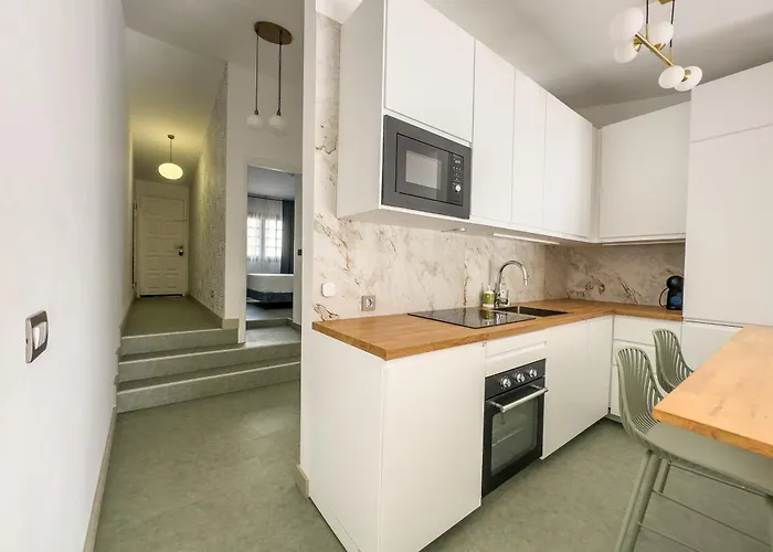 Infinity Ocean View Apartman *